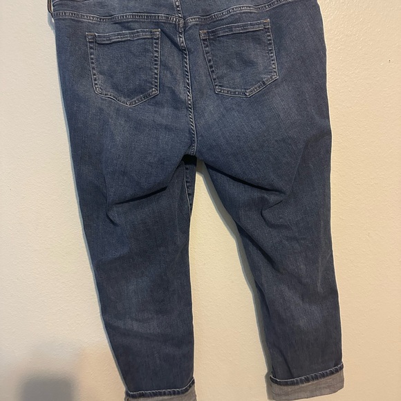 Torrid Blue Ankle Cropped Jeans with Subtle Fading - Picture 2 of 6